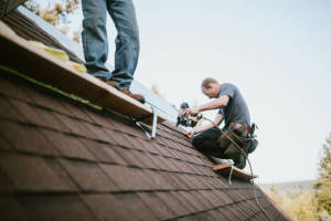 Find Local Roofers & Roofing Contractors in Huntington Wd, MI